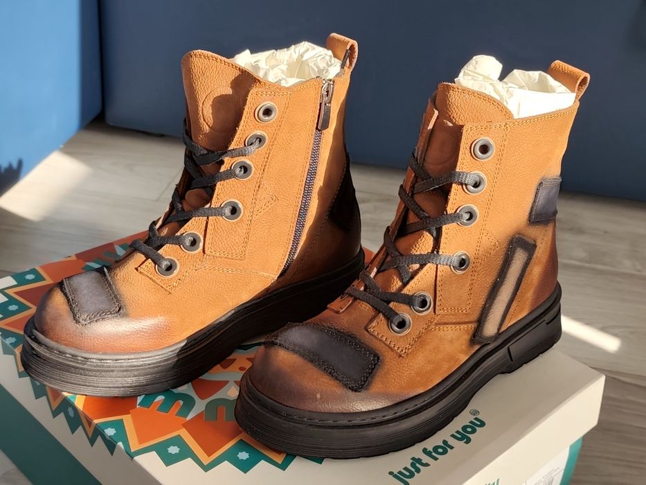 Manitu боти естествена кожа 36-ти номер