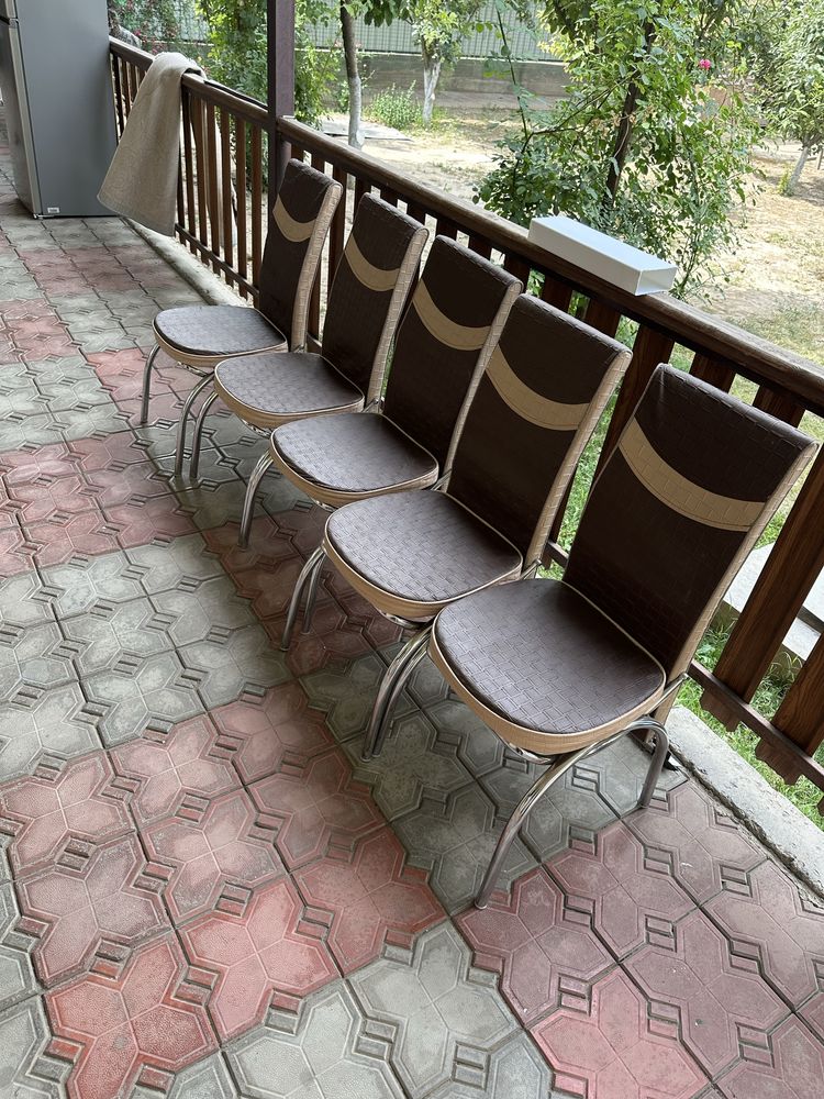 Стул стулья продаем