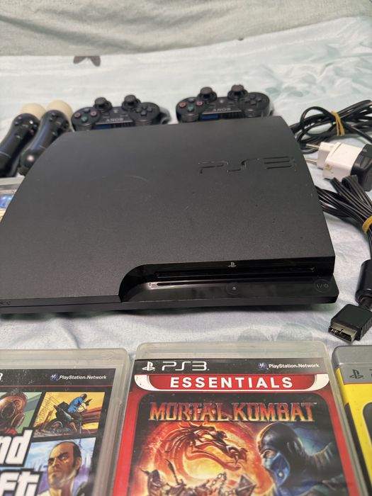 PS3 + 9 jocuri + accesorii | Funcționează perfect