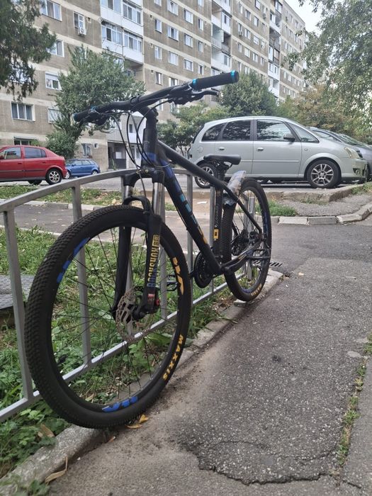 Vând bicicleta Cross