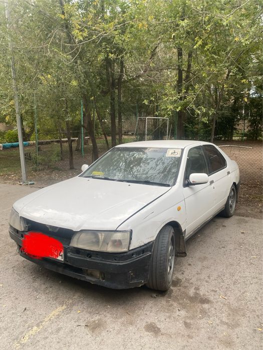 Nissan bluebird u14