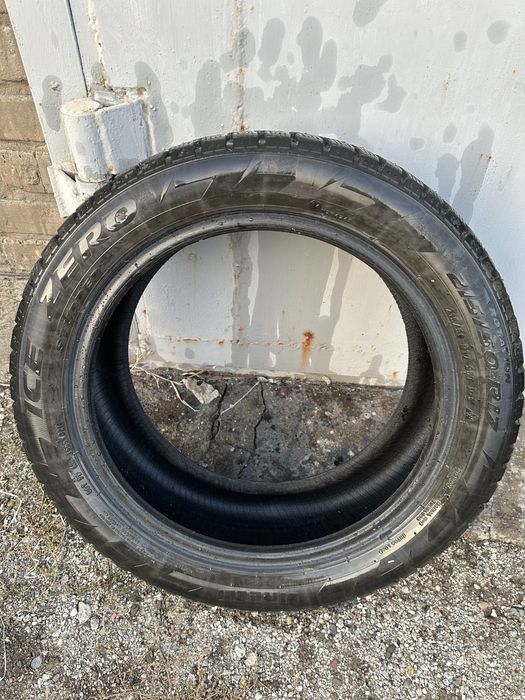 Продам шины зимние 4 шт Pirelli Ice Zero