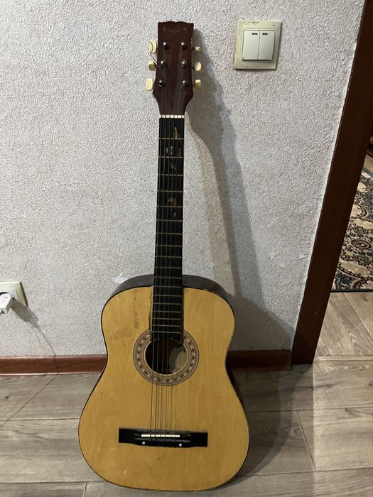 Продам гитару гитара сатам