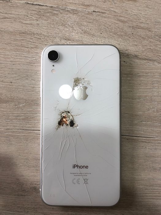 IPhone Xr xolati zur