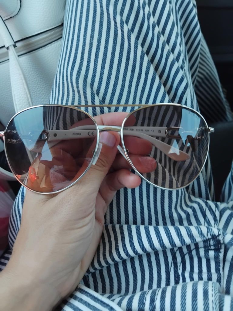 Слънчеви очила Guess