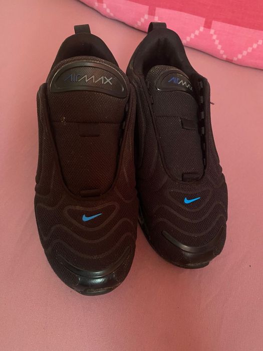 Vând Nike Air Max 720 GS