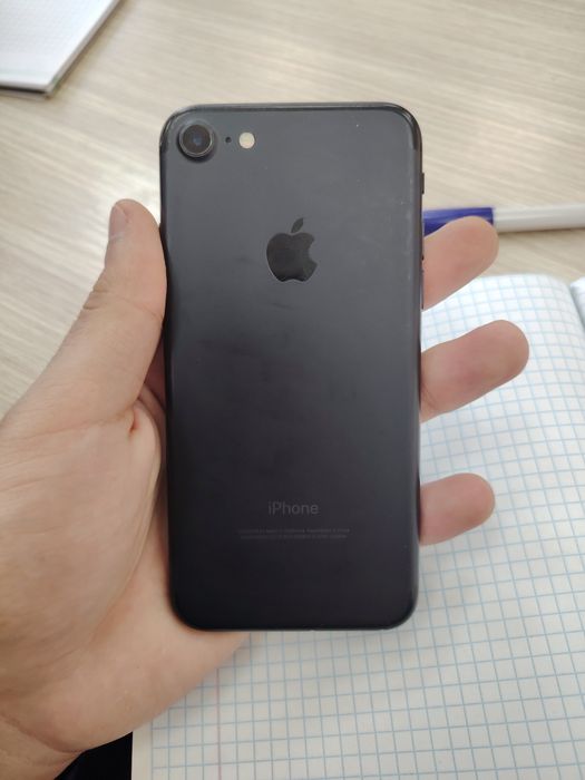 IPhone 7 128 rang qora