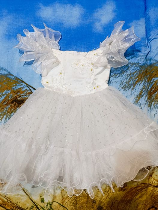 Платья нарядные на девочку