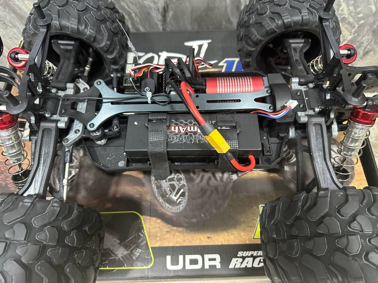 Радиоуправляемая машинка.Rc Car