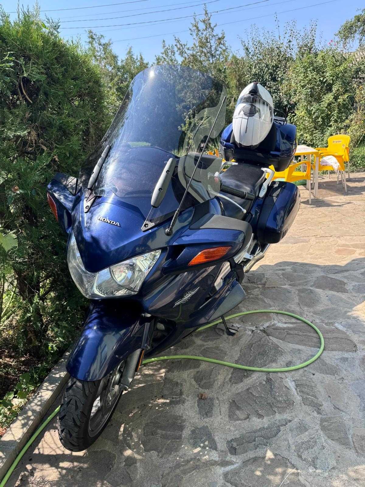 Honda Paneuropean ST 1300 ABS