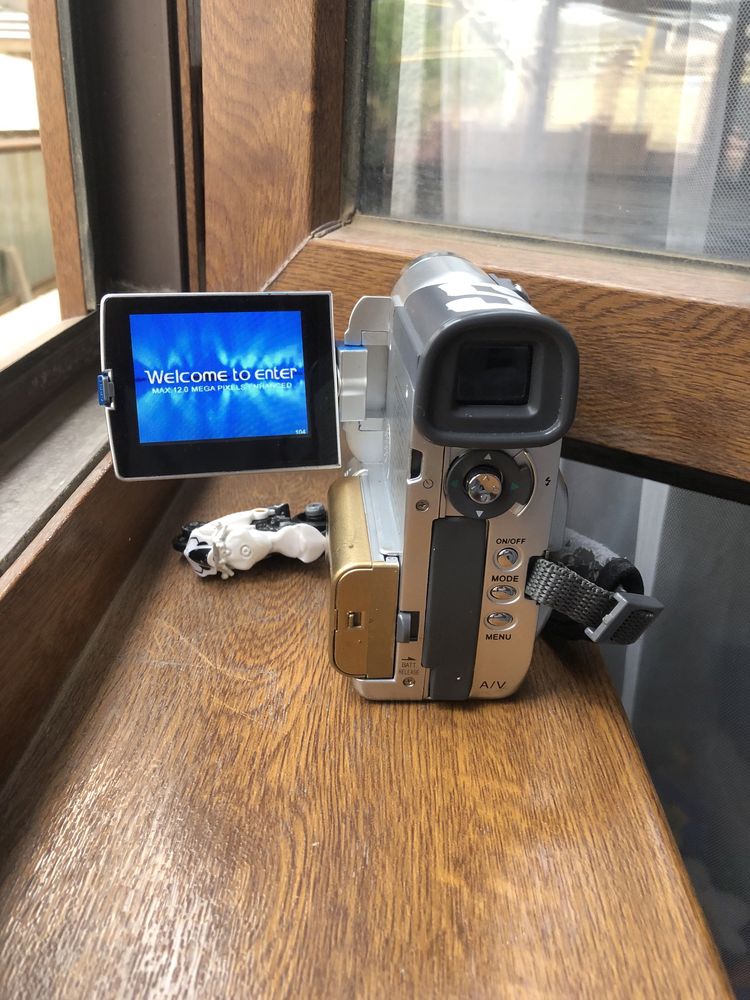 Sony protex DV9F