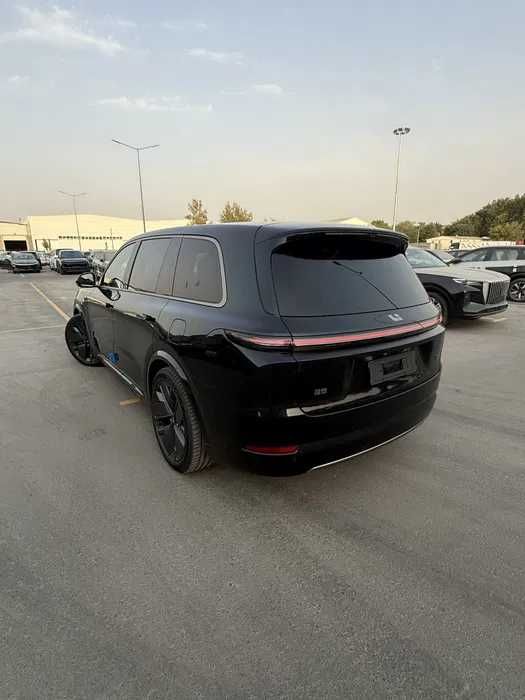 LI 9 Ultra RESTYLING 2026