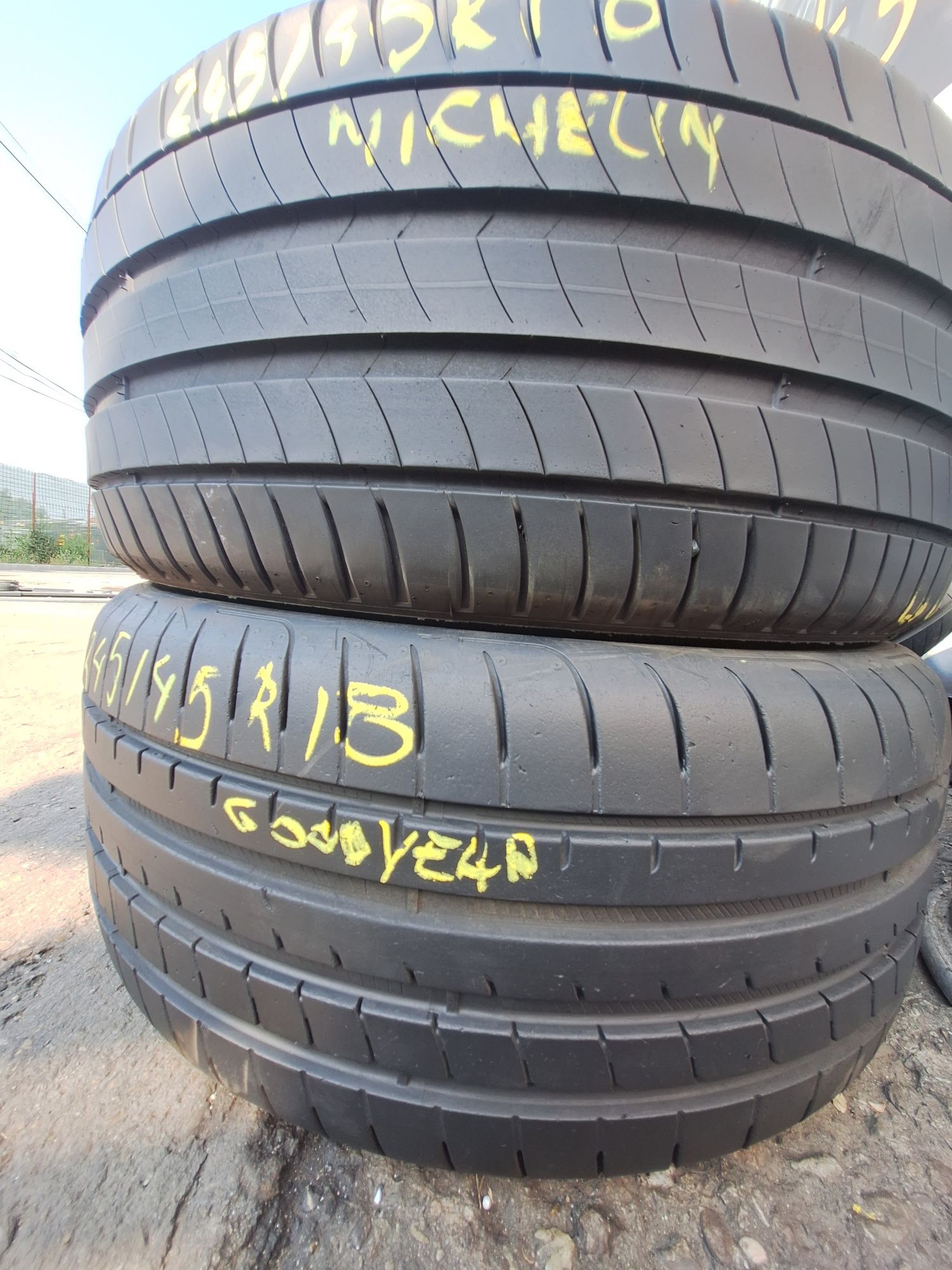Cate 1x anv vara 245/45r18 Goodyear și Michelin Montaj Gratuit