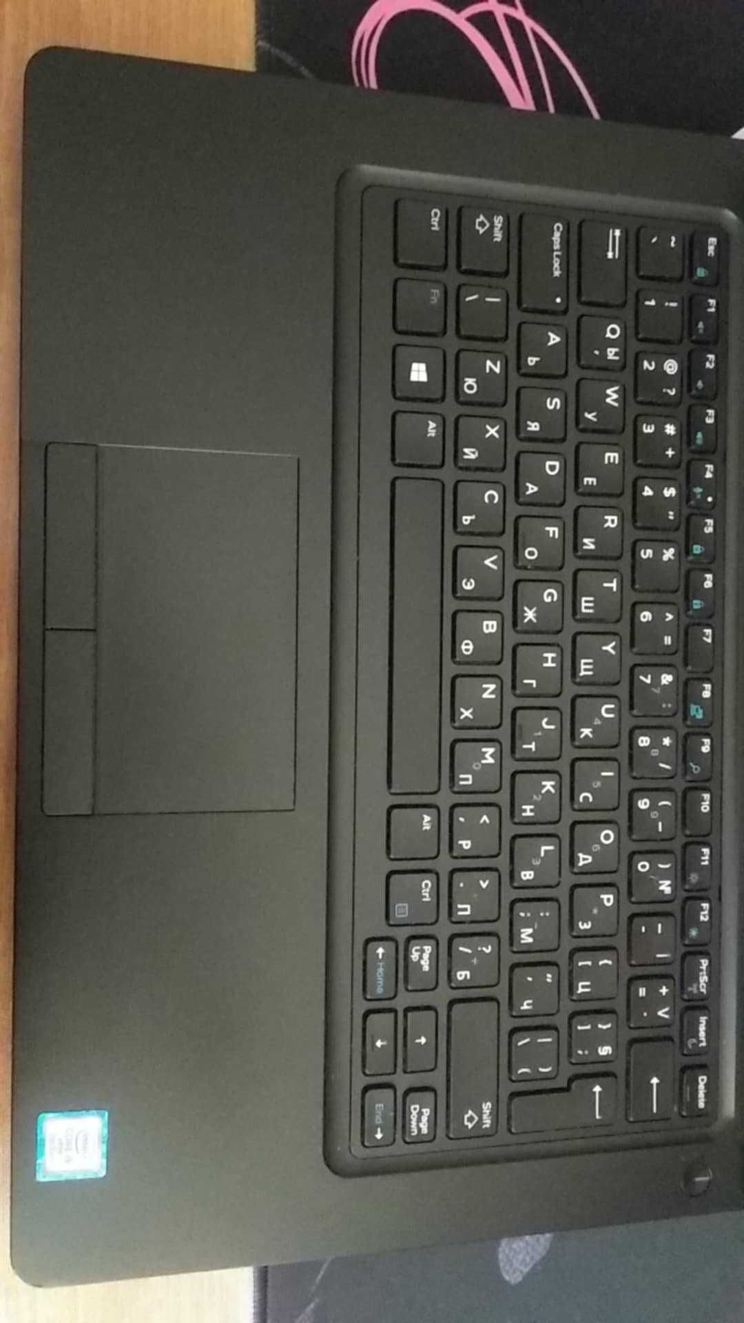 Лаптоп Dell Latitude 5490