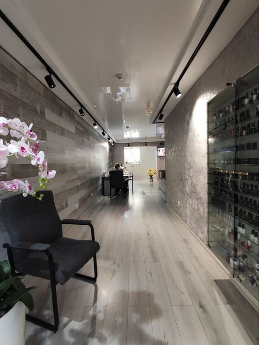 Продается нежилое  Катартал салон красоты