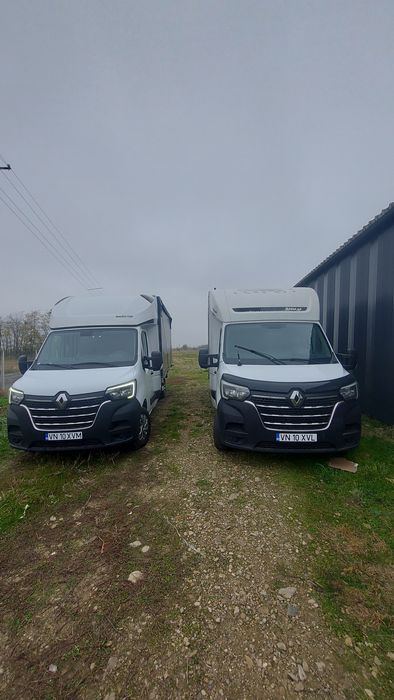 Două Renault Master, 2020 și 2022, înmatriculat RO