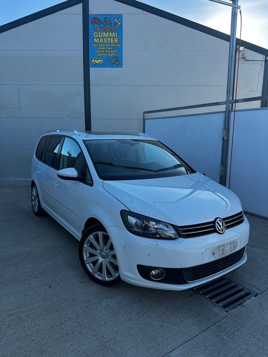 Vand Vw Touran 7 locuri