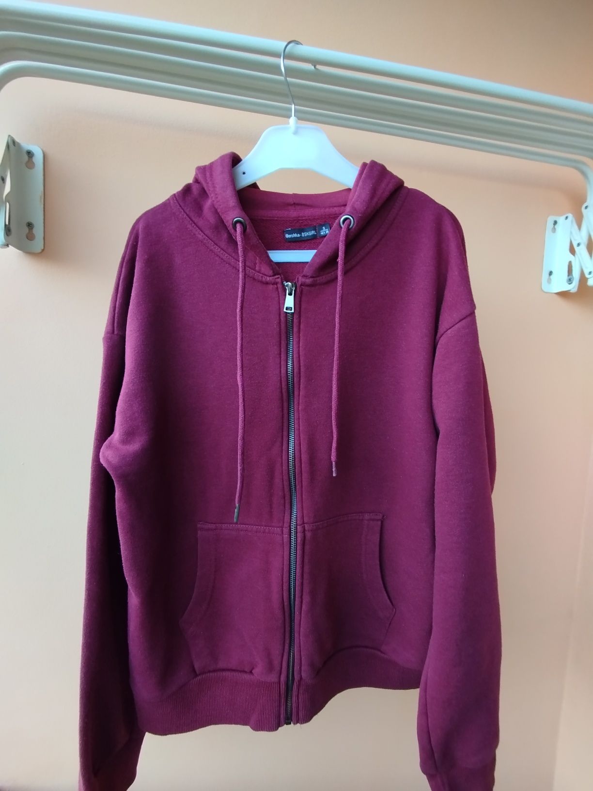 Дамски суичър Bershka