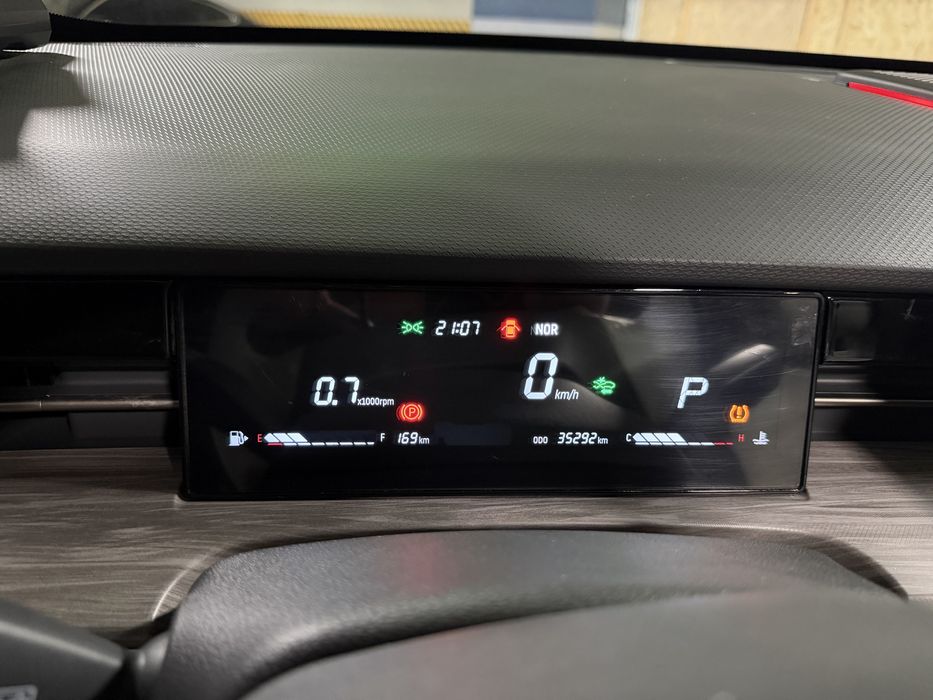 JETOUR Dashing  sotiladi Srochniga