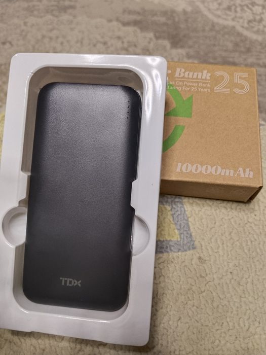 Пауэрбанк на 10000
