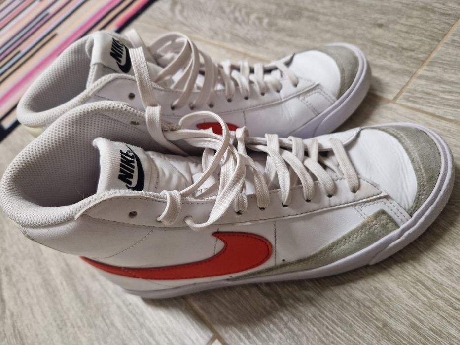 Nike Blazer alb cu roșu