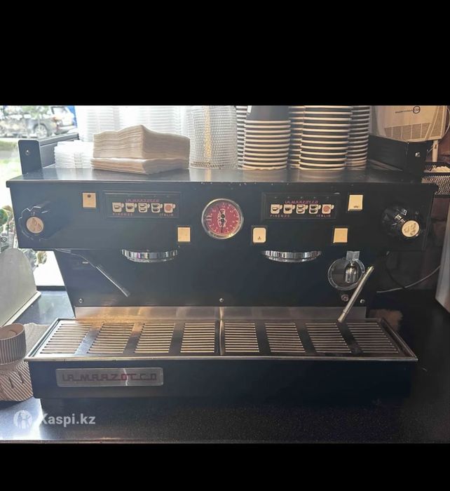 Продаётся кофемашина La Marzocco Linea