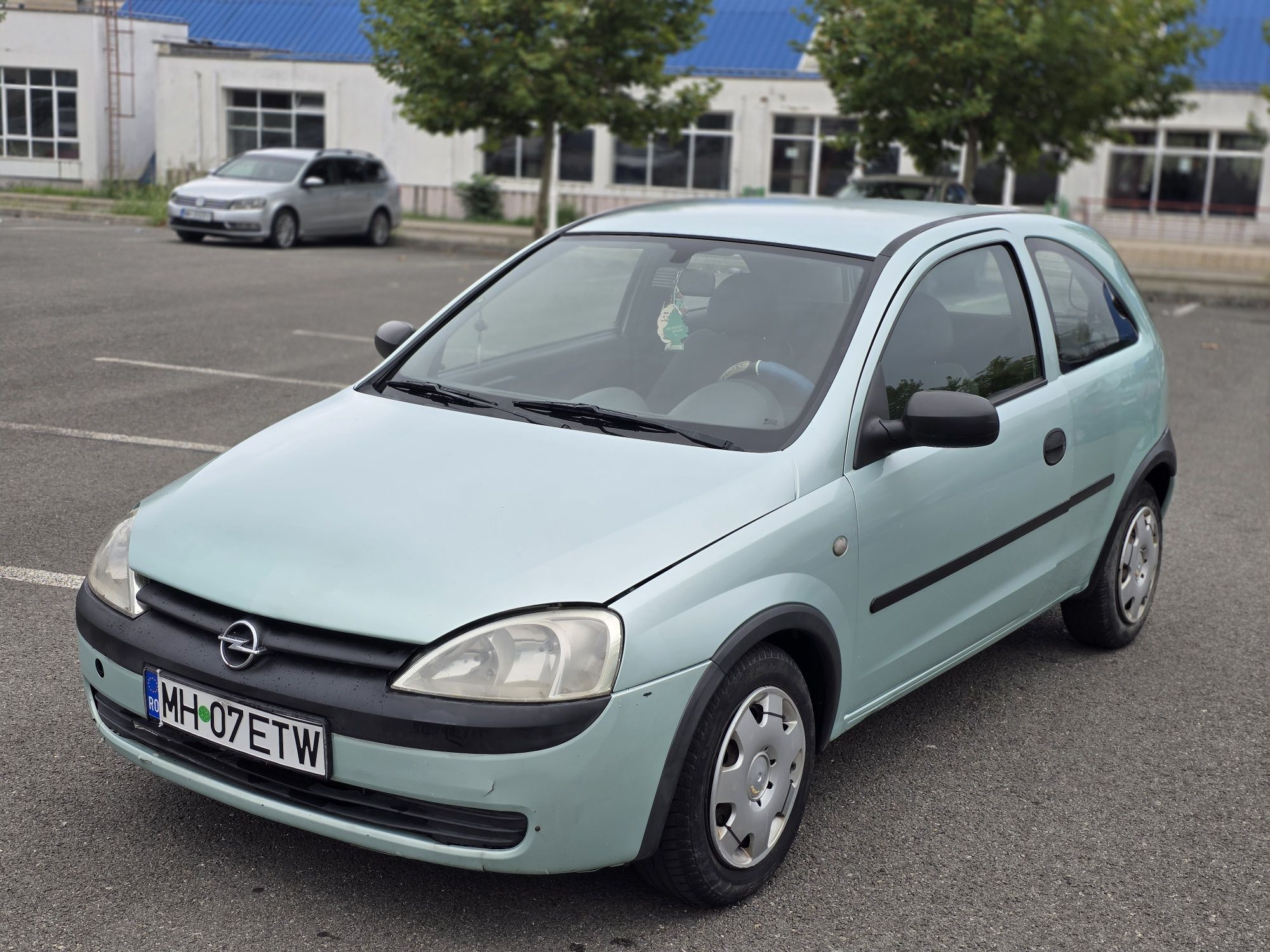 Opel corsa 1.0i cu fiscal! 700euro fix