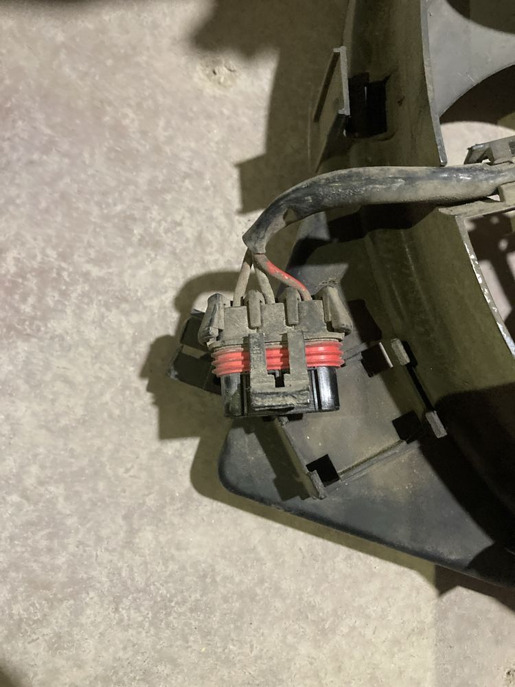 Вентилятор опель вектра B 2,5 v6