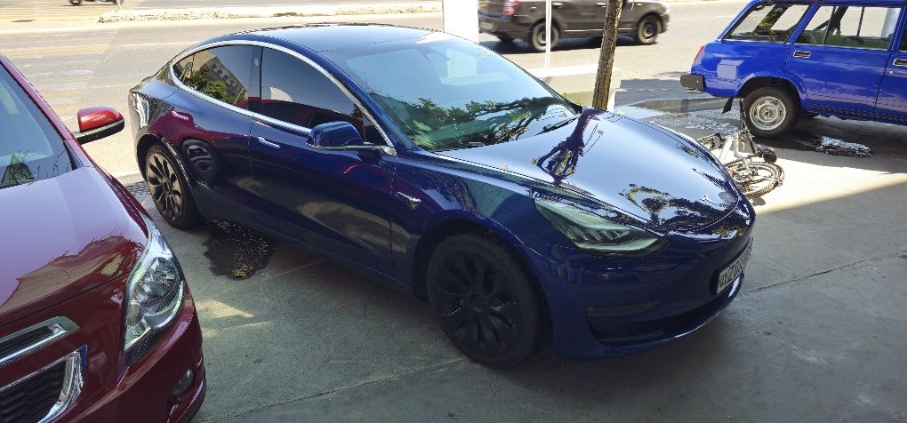 Tesla model 3 dual motor long range