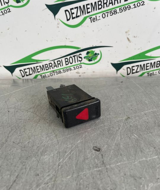 Buton avarie 7M5 953 235 A Fiat Punto a 2-a generatie