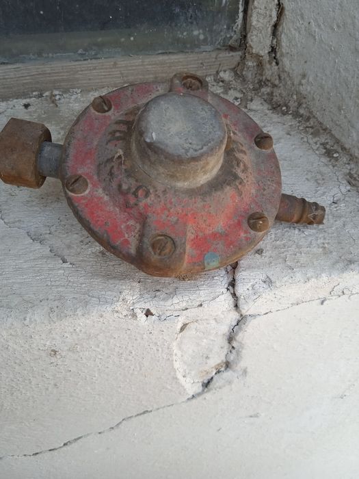 Продам редукторы