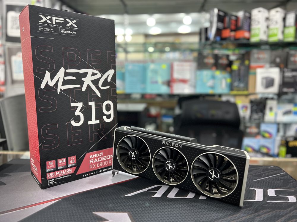 XFX Speedster MERC 319 AMD Radeon™ RX 6800 XT Core Gaming