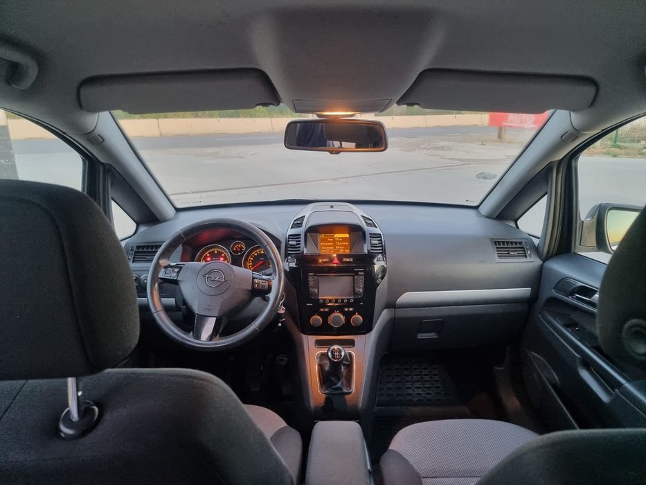 Opel Zafira B, 7 locuri, An fabricatie 2012/Euro 5