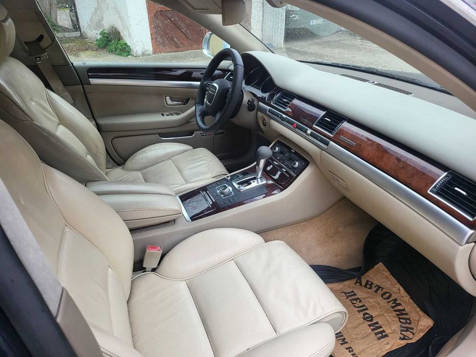 Audi A8 4.2 дизел 2008г.