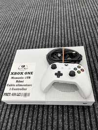 Xbox One Memorie 1 Tb 1 controller cod : 11845