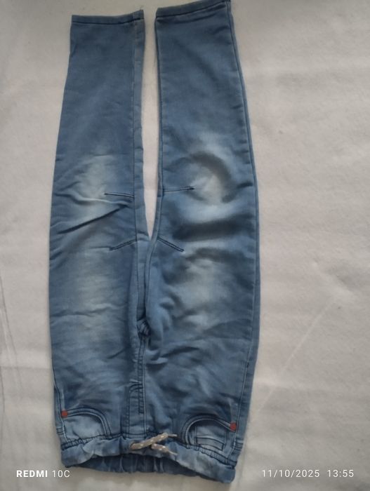 Детски дрехи, комплекти,дънки и анцузи