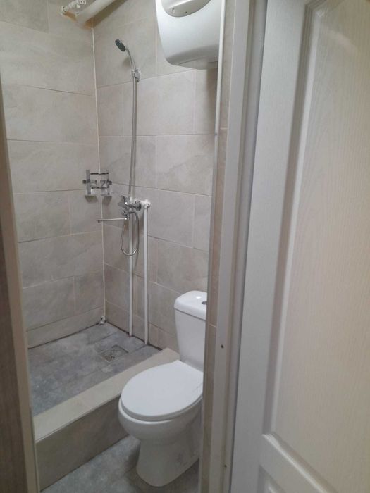 Camera de camin la piata