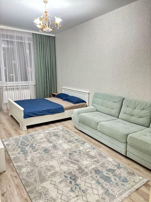 Посуточно квартира на Береке
