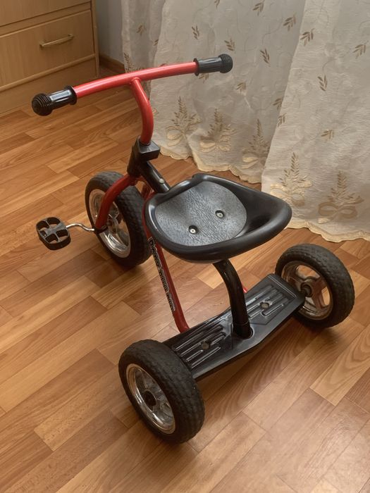 Продам детский велосипед в хорошем состояний