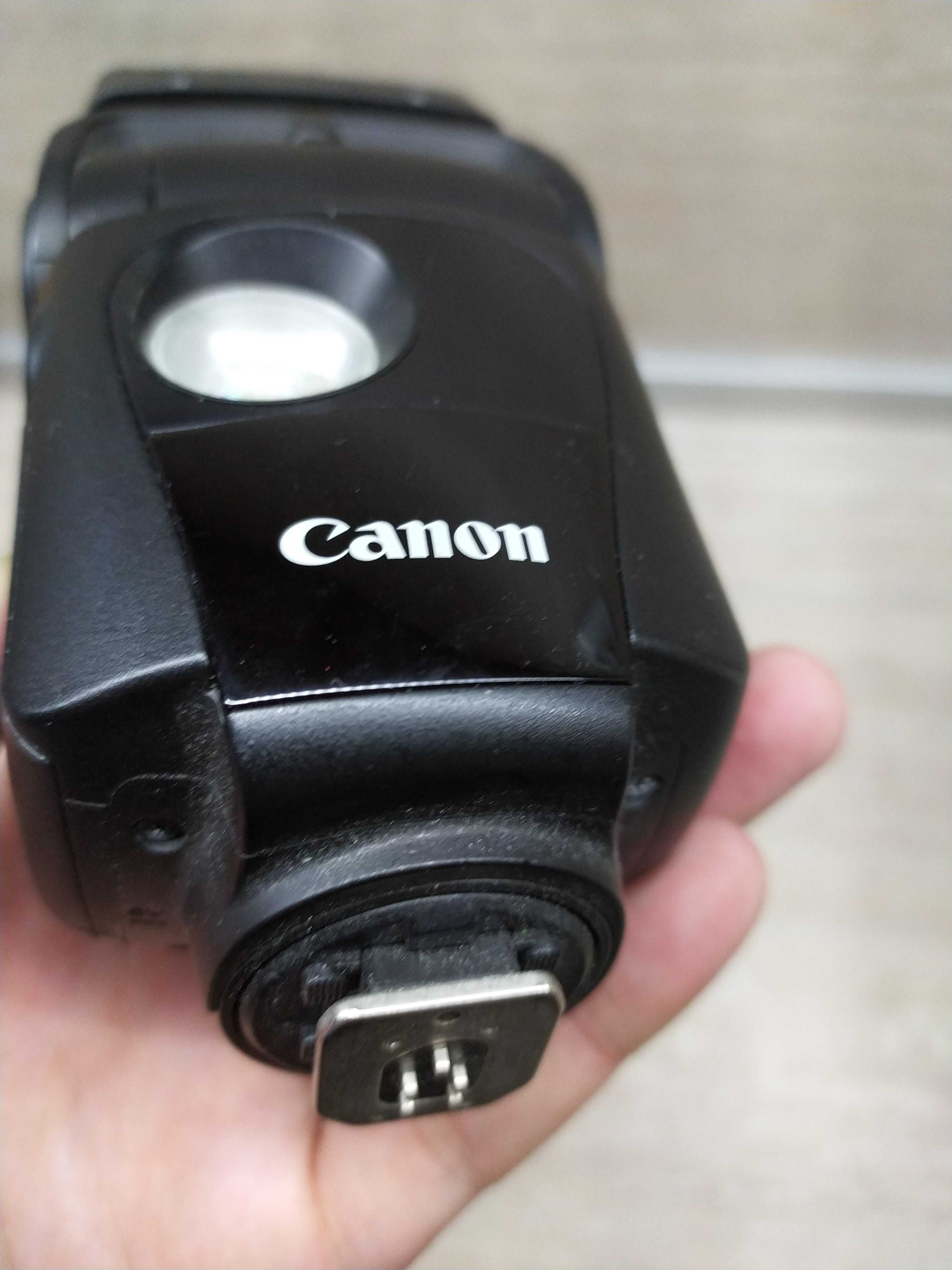 Canon Speedlite 320EX не работеща