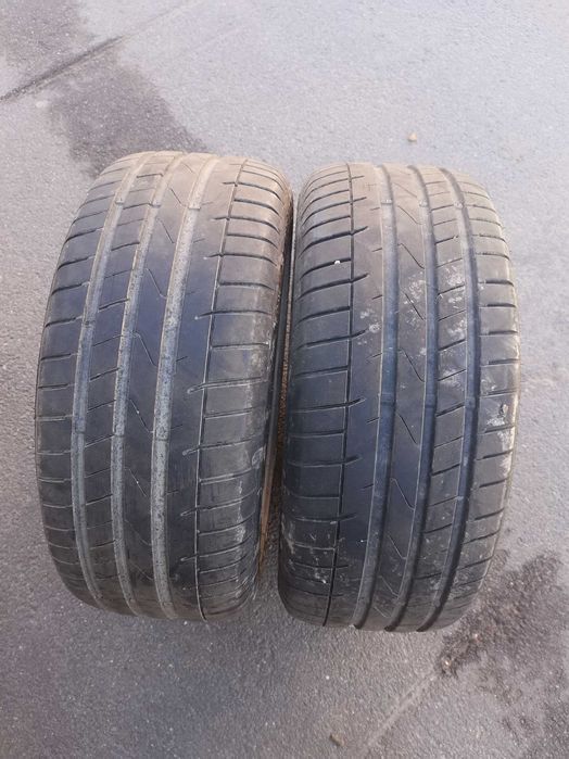 Vând 4 anvelope de vară runflat 225 45 17