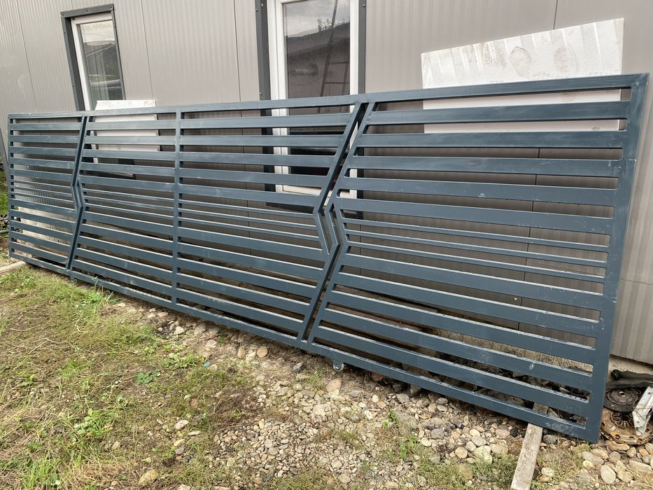 Vand poarta metalica