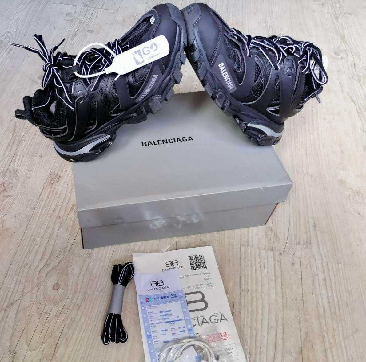 Balenciaga Track LED!