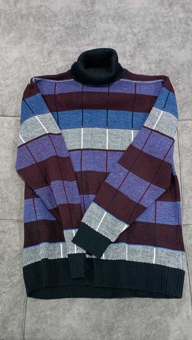 мужские свитеры новые