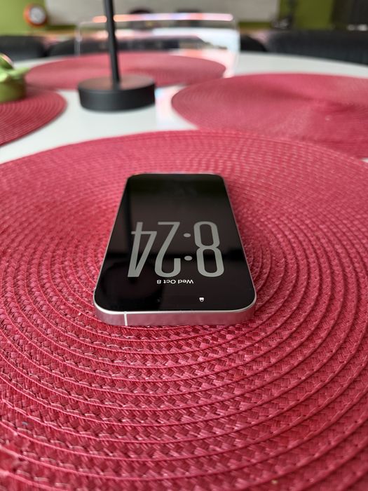 Iphone 16 Pro 512GB Бял