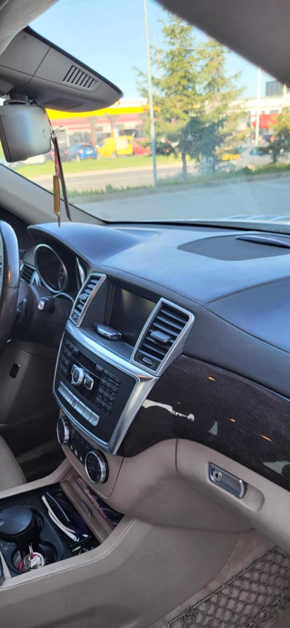 Mercedes GL450 регистриран