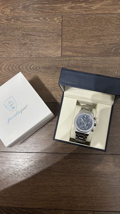 Poedagar часовник