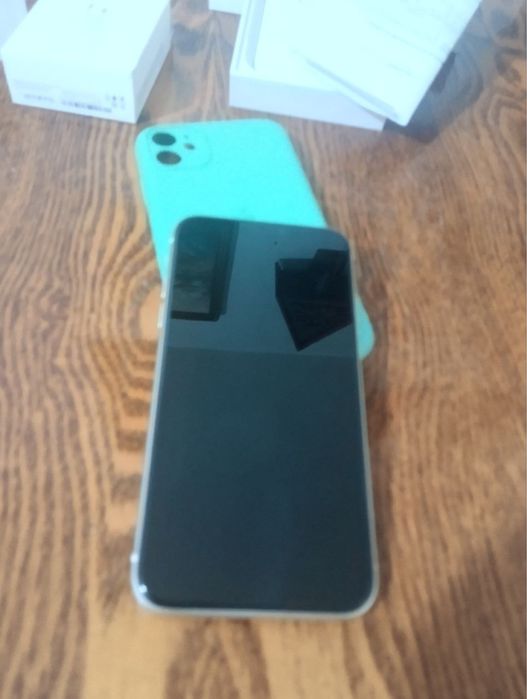 Продам IPhone 11 128гб 80% АКБ