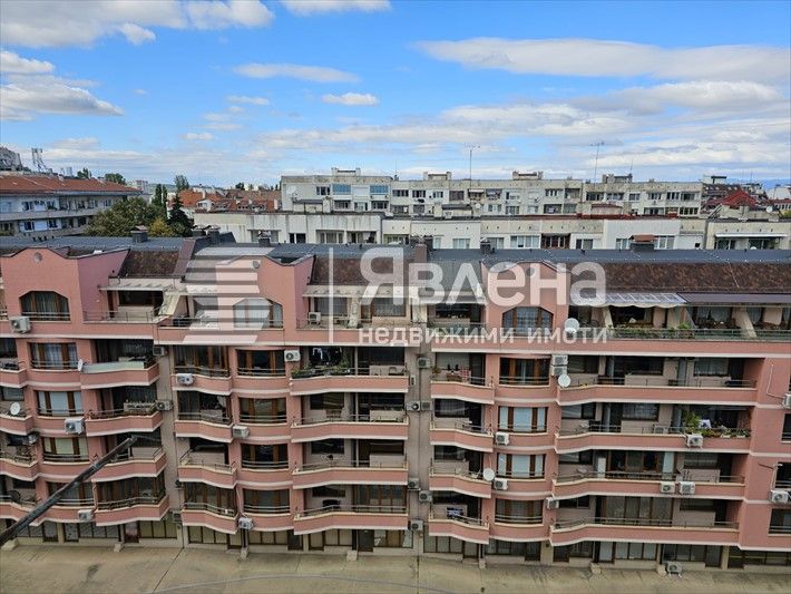 Продава се Тристаен апартамент в София, Лагера - 99 кв.м за 2081 €/кв.м - Снимка #3
