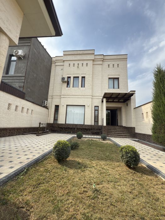 Сергели тумани кум арик махаллада 3 сотих 400 кв хайтек учаска сотилад